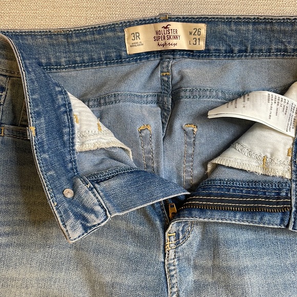 NEW Hollister High-Rise Super Skinny Jeans Light Wash - Picture 6 of 9